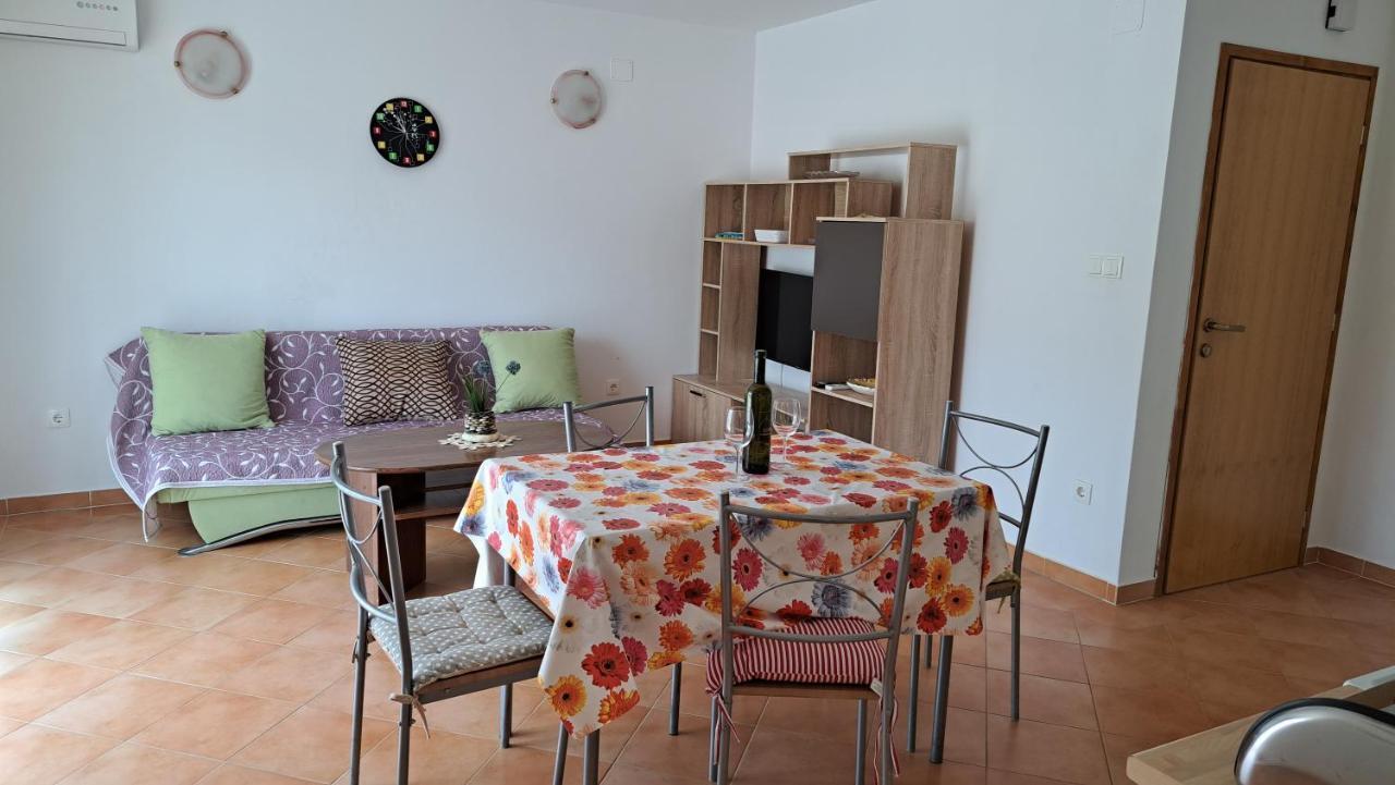 Cozy Apartments Baska Exterior foto
