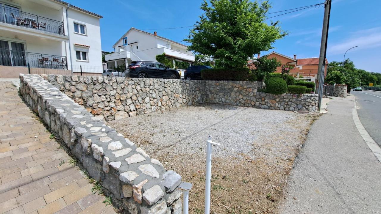 Cozy Apartments Baska Exterior foto
